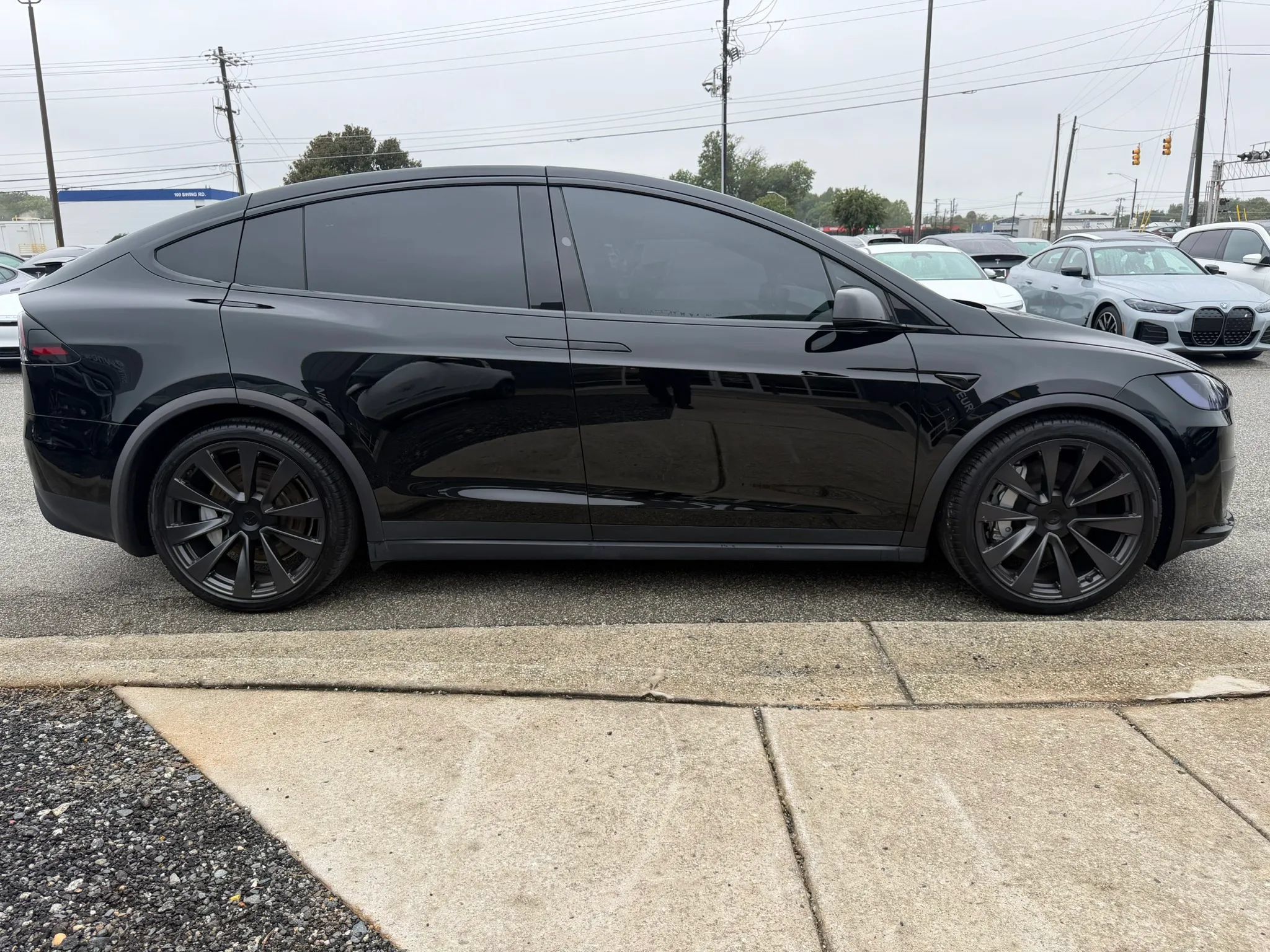 Used 2023 Tesla Model X AWD/4WD image 20