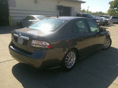 Used 2010 Saab 9-3 2.0T image 4