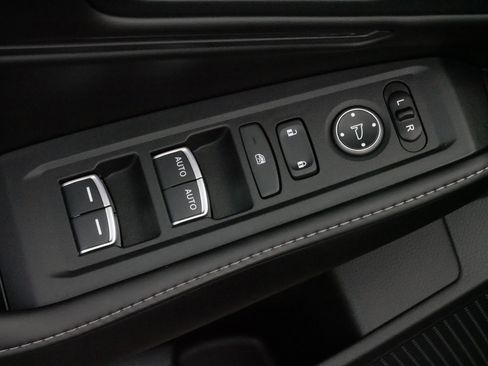 Used 2023 Honda Accord Sport image 19