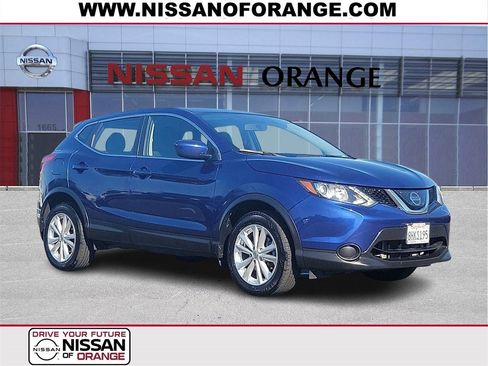 Used 2018 Nissan Rogue Sport S w/ S Appearance Package image 1