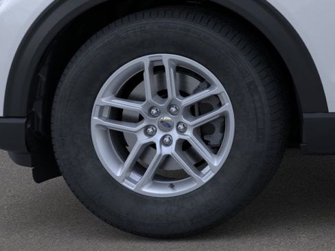 New 2026 Ford Explorer Active RWD image 19