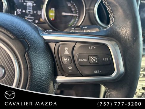 Used 2021 Jeep Wrangler Unlimited Sahara w/ Cold Weather Group AWD/4WD image 12