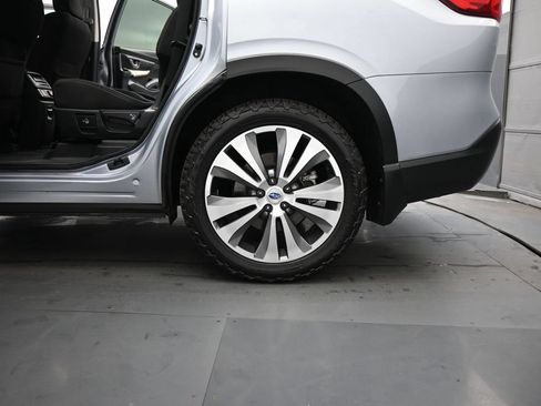 Used 2019 Subaru Ascent Premium AWD/4WD image 17