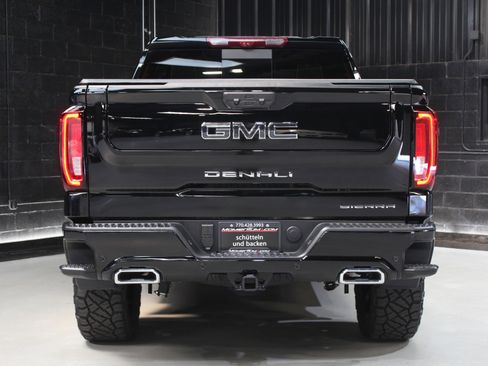 Used 2026 GMC Sierra 1500 Denali Ultimate AWD/4WD image 21