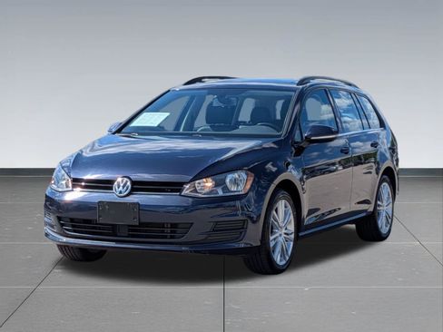 Used 2016 Volkswagen Golf Limited Edition FWD image 8