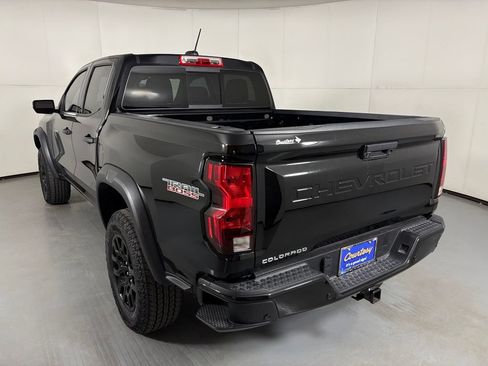 Certified 2024 Chevrolet Colorado Trail Boss w/ Advanced Trailering Package AWD/4WD image 7