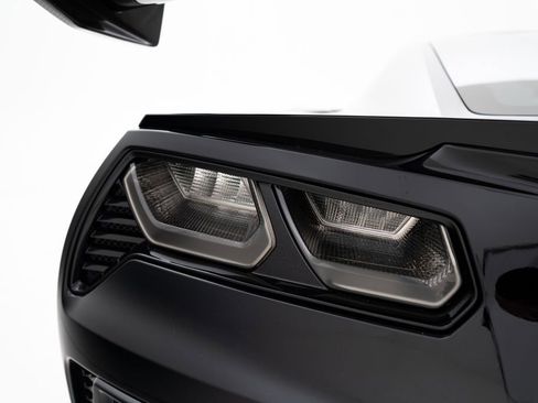 Used 2019 Chevrolet Corvette ZR1 RWD image 39