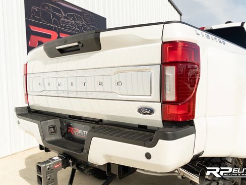 Used 2022 Ford F450 Limited w/ FX4 Off-Road Package image 45