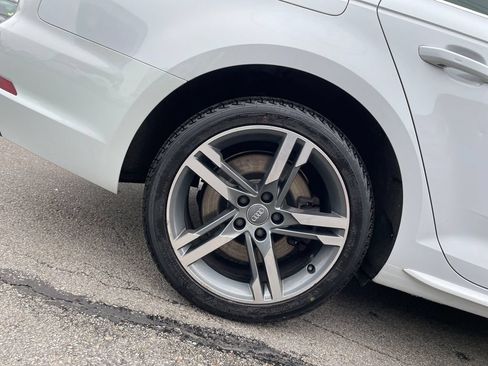Used 2018 Audi A4 2.0T Premium Plus w/ Premium Plus Package AWD/4WD image 12