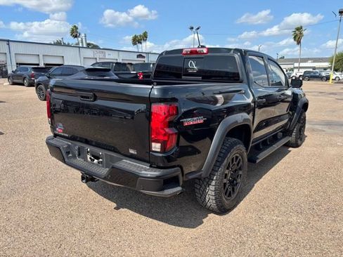 Used 2025 Chevrolet Colorado Trail Boss AWD/4WD image 6