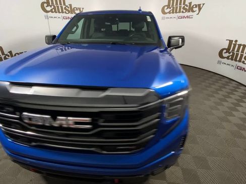 Used 2023 GMC Sierra 1500 AT4 w/ AT4 Premium Package AWD/4WD image 3