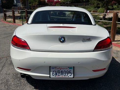 Used 2012 BMW Z4 sDrive28i image 36