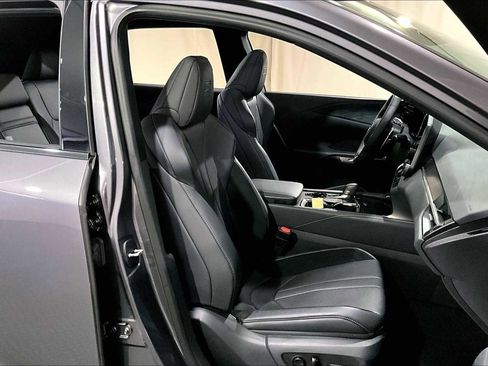 Used 2023 Lexus RX 500h F Sport image 7