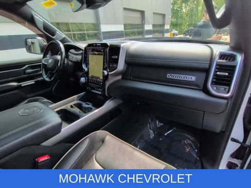 Used 2021 RAM 1500 Laramie w/ Sport Appearance Package AWD/4WD image 30