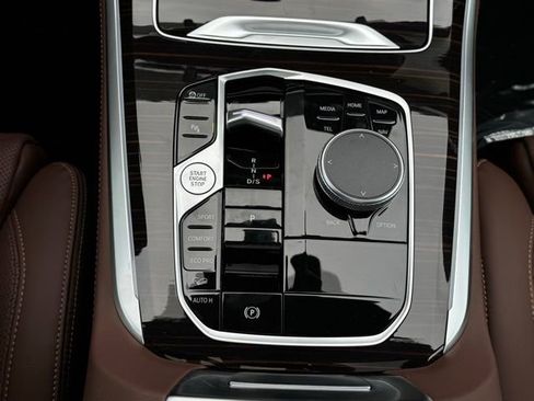 New 2026 BMW X5 xDrive40i w/ M Sport Package image 35