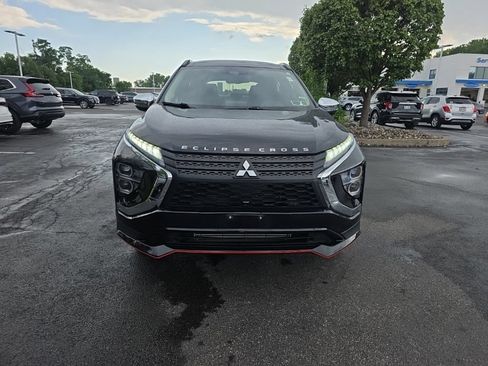 Used 2023 Mitsubishi Eclipse Cross AWD image 2