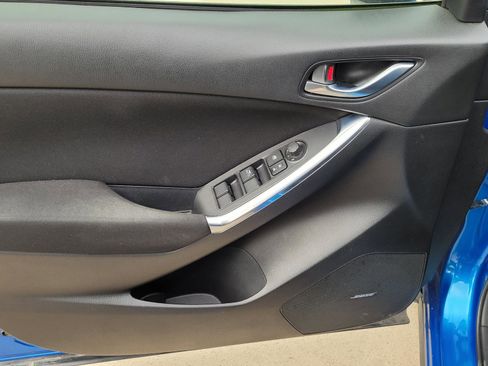 Used 2013 MAZDA CX-5 Touring w/ Bose & Moonroof Pkg image 4