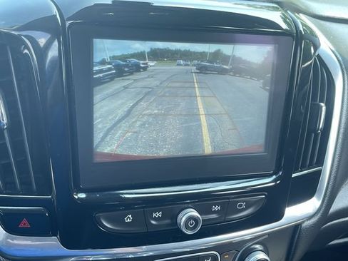 Certified 2018 Chevrolet Traverse LT w/ LPO, Floor Liner Package AWD/4WD image 15