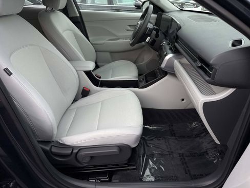 Certified 2024 Hyundai Kona SEL w/ Convenience Package FWD image 20