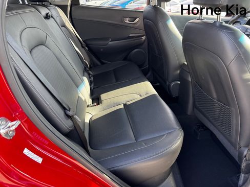 Used 2021 Hyundai Kona Limited w/ Cargo Package image 28