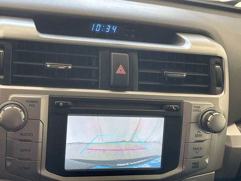 Used 2016 Toyota 4Runner Limited AWD/4WD image 17
