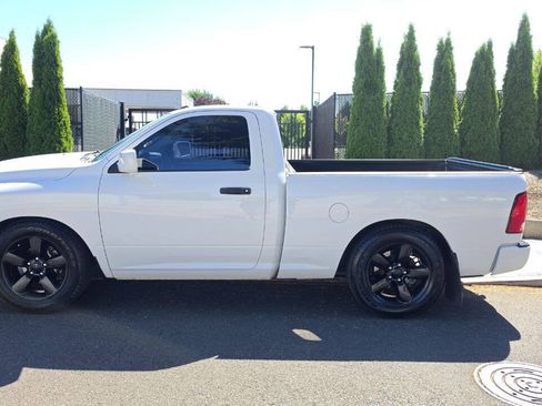 Used 2019 RAM 1500 Tradesman w/ Popular Equipment Group AWD/4WD image 4