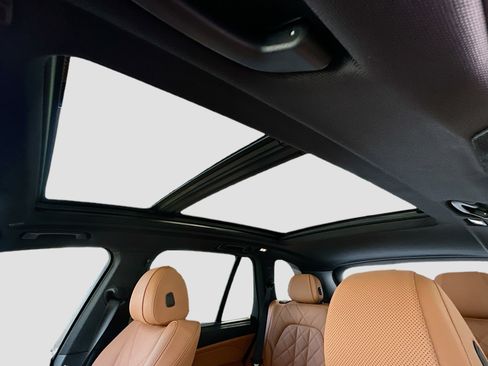 Used 2023 BMW X5 xDrive40i w/ Executive Package image 22