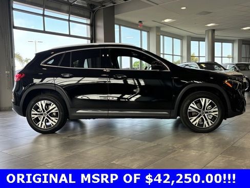 Used 2025 Mercedes-Benz GLA 250 GLA 250 image 2