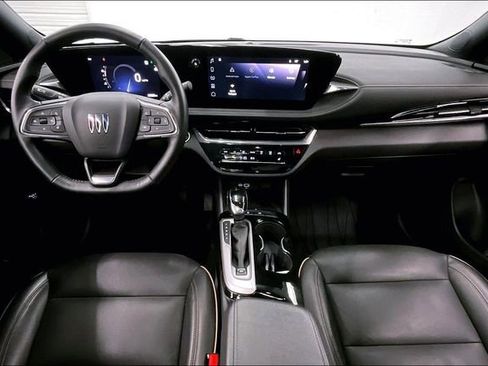 Used 2024 Buick Envista Avenir image 16