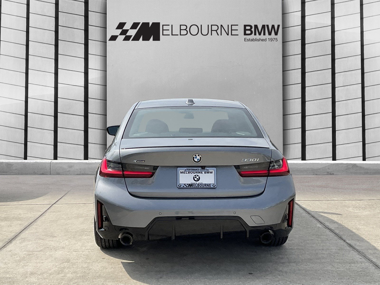 New 2026 BMW 330i xDrive Sedan w/ M Sport Package AWD/4WD image 5