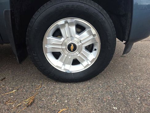 Used 2010 Chevrolet Silverado 1500 LT w/ Power Pack Plus image 35