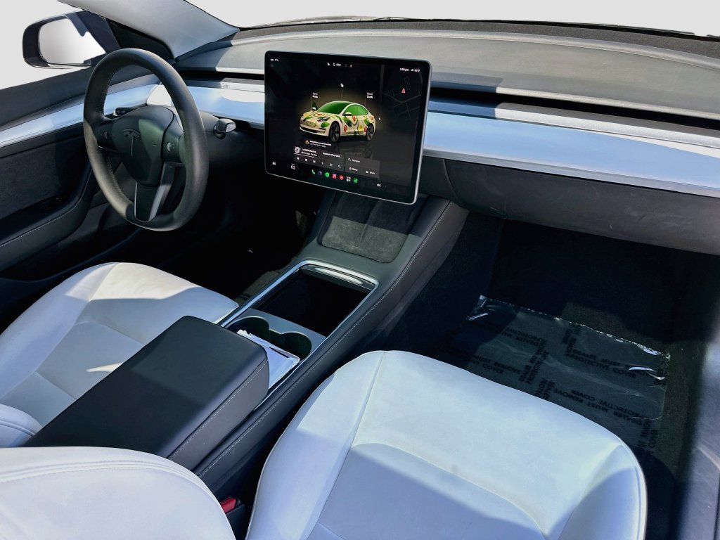Used 2023 Tesla Model 3 Standard Range RWD image 27