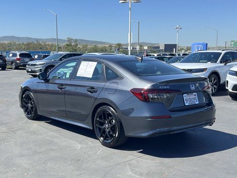 Certified 2025 Honda Civic Sport image 3