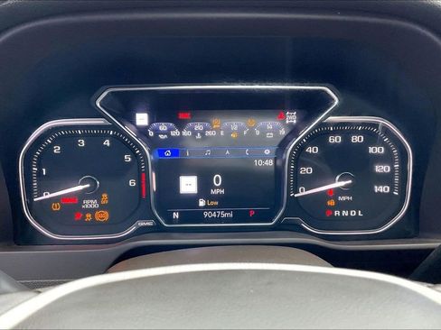 Used 2022 GMC Sierra 1500 Denali w/ Driver Alert Package II AWD/4WD image 12