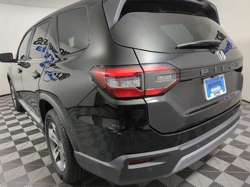 Certified 2023 Honda Pilot EX-L image 2