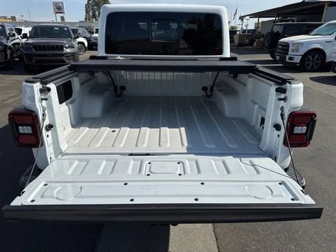 New 2026 Jeep Gladiator Mojave w/ Safety Group AWD/4WD image 5