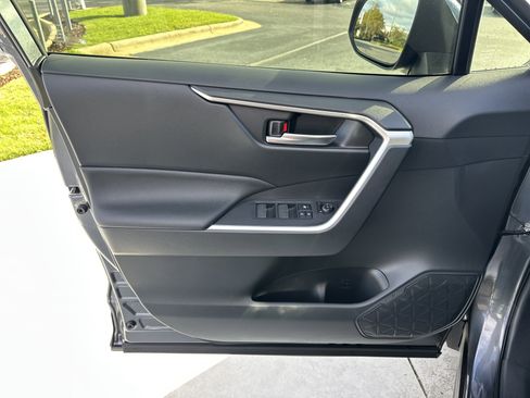 Certified 2025 Toyota RAV4 XLE image 14