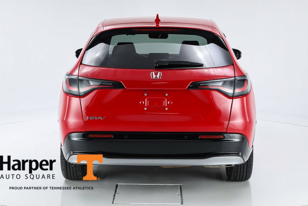 Used 2023 Honda HR-V EX-L image 8
