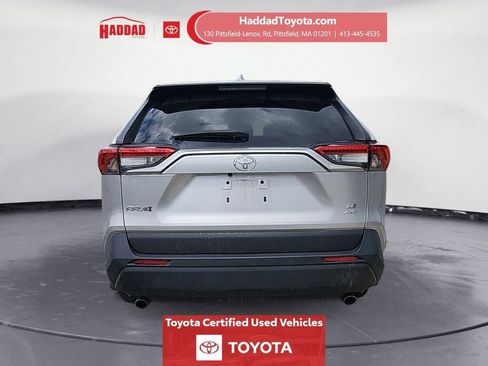 Certified 2023 Toyota RAV4 LE AWD/4WD image 4
