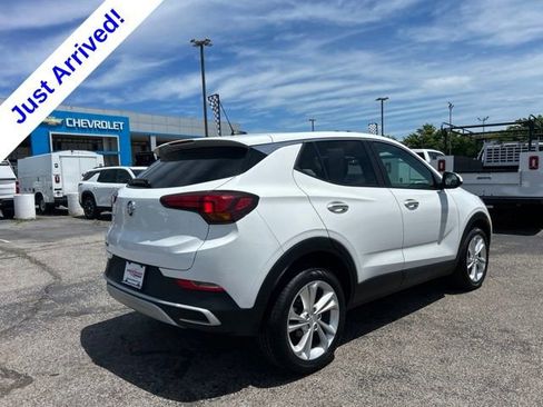 Used 2023 Buick Encore GX Preferred w/ Cold Weather Comfort Package FWD image 3