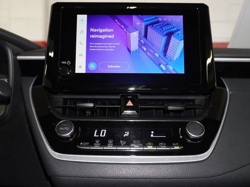 Certified 2025 Toyota Corolla LE image 16