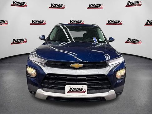 Used 2023 Chevrolet TrailBlazer LT image 2