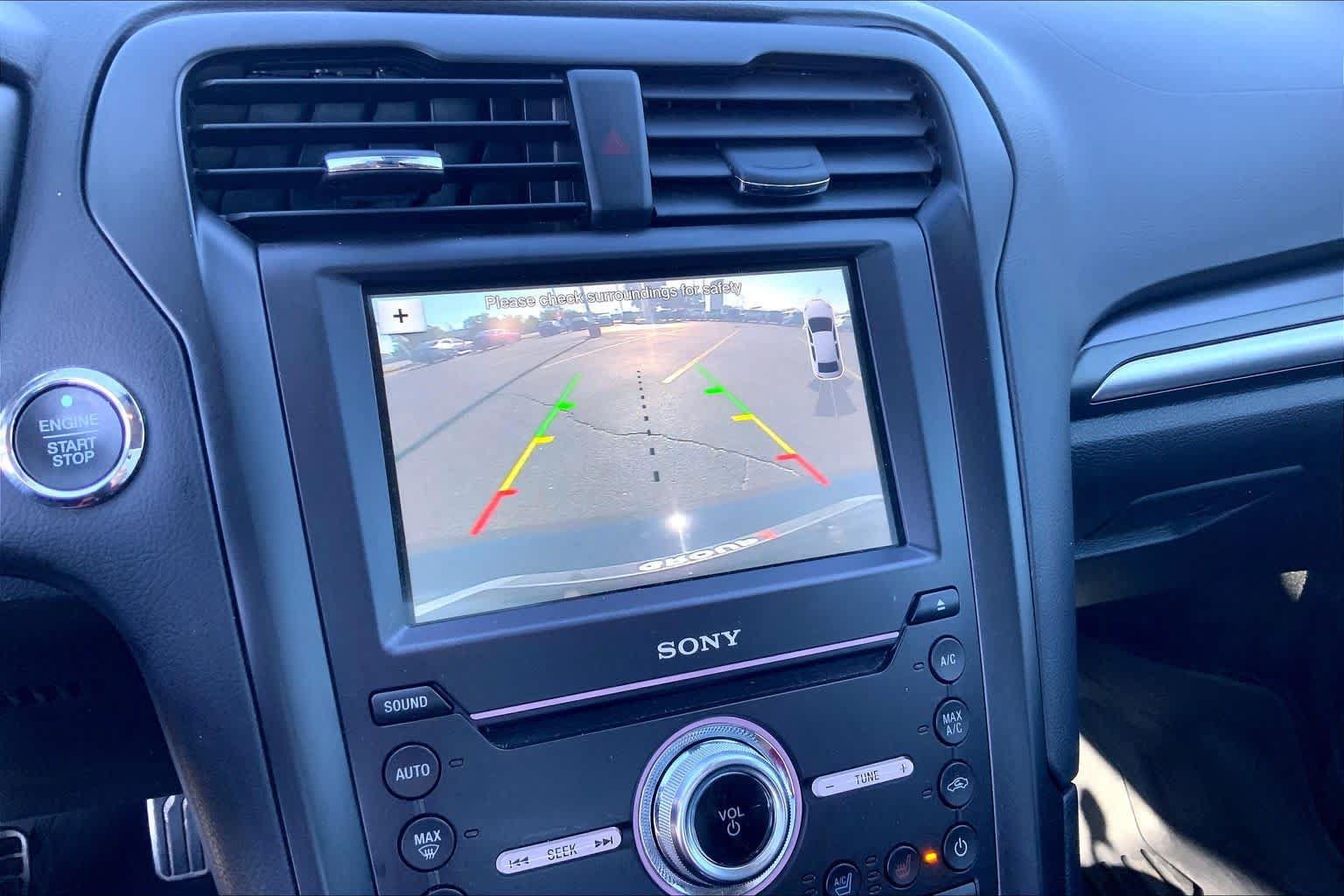 Used 2018 Ford Fusion Titanium AWD/4WD image 27