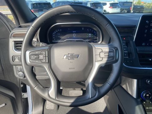 Used 2024 Chevrolet Tahoe Z71 w/ Luxury Package image 17