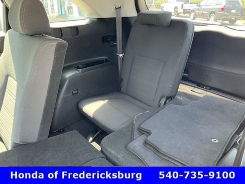 Used 2019 Kia Sorento FWD image 27