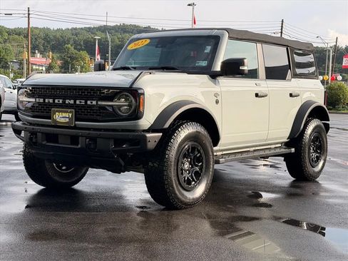 Used 2022 Ford Bronco Wildtrak AWD/4WD image 9