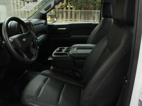 Used 2023 Chevrolet Silverado 1500 W/T RWD image 14