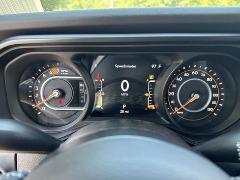 New 2026 Jeep Wrangler Unlimited Rubicon AWD/4WD image 26
