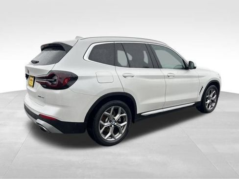 Used 2024 BMW X3 sDrive30i w/ Convenience Package image 9