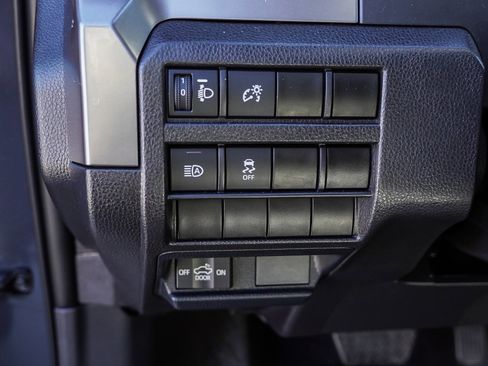 Certified 2025 Toyota Tacoma SR5 w/ SR5 Upgrade Package image 18